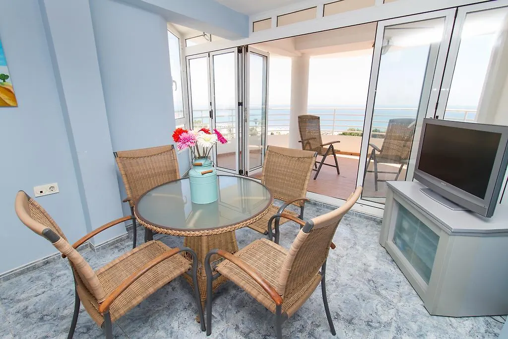 Penthouse In Front Of The Sea Daire Torre Del Mar 0*,